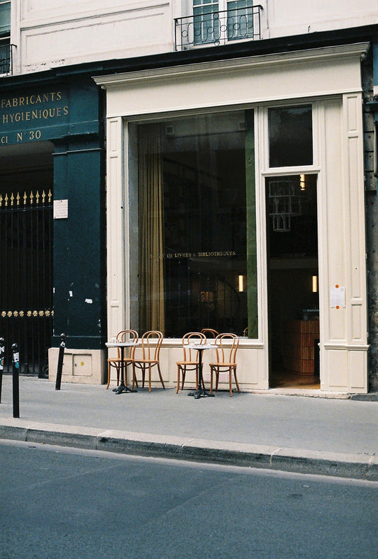 Parisian Cafe on 35mm